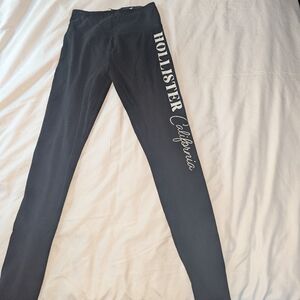 NWT Hollister Super High Waist Women's Small Black Leggings
